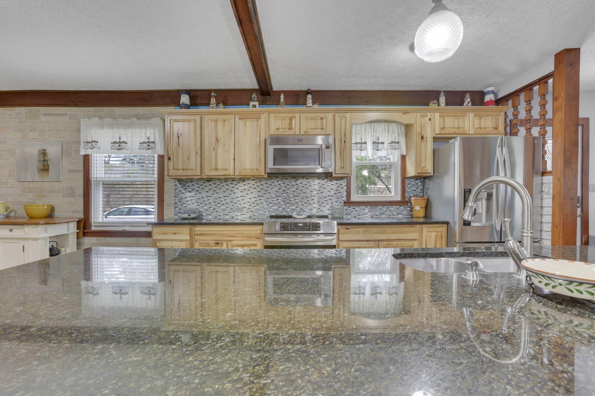 1375 Cincinnati Zanesville Road, Lancaster, Ohio image 16