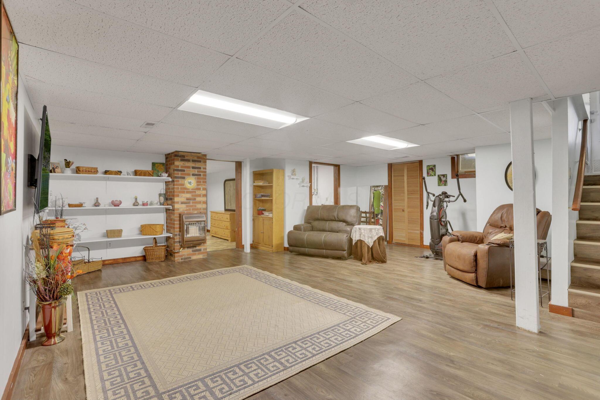 1375 Cincinnati Zanesville Road, Lancaster, Ohio image 34