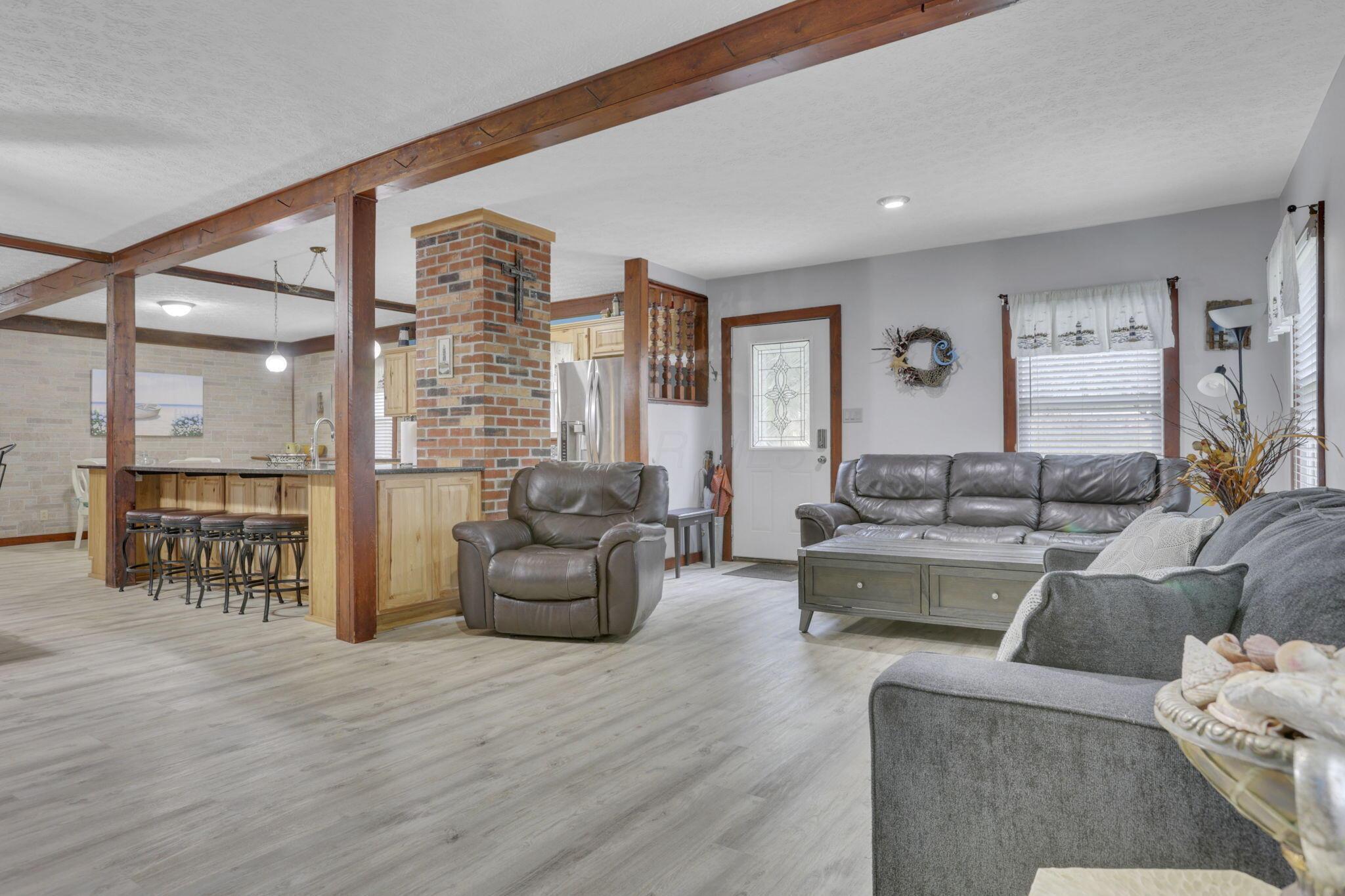 1375 Cincinnati Zanesville Road, Lancaster, Ohio image 6