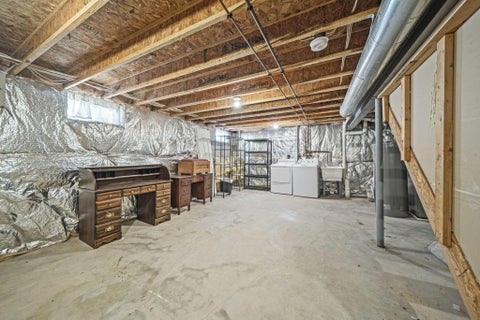 Tiny photo for 1322 Brookforest Drive, Columbus, OH 43204 (MLS # 226038633)
