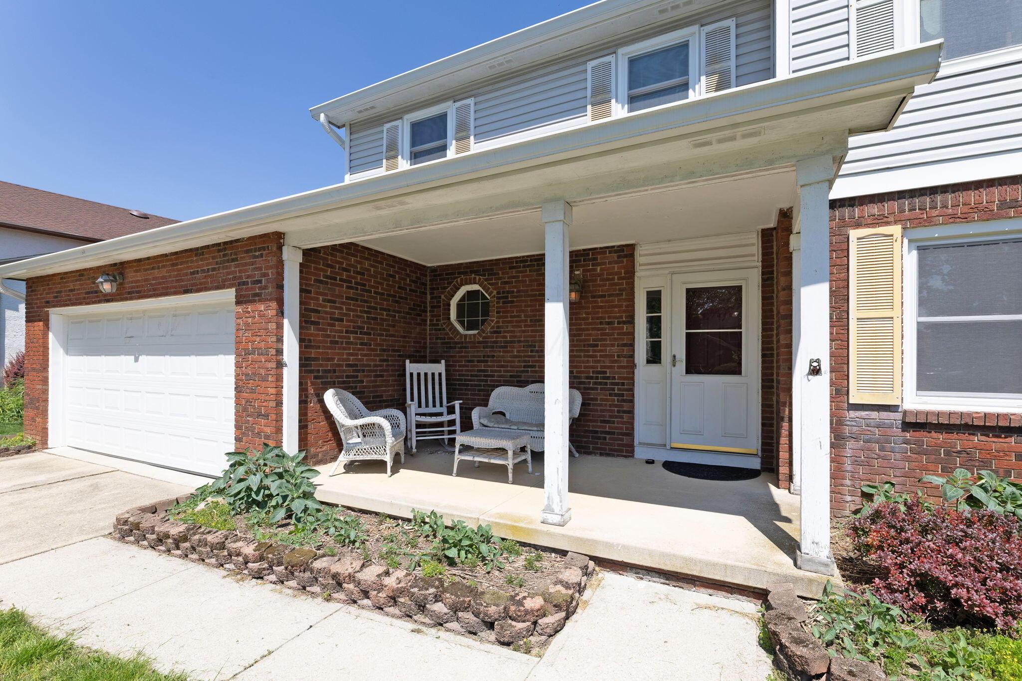 7591 Deercreek Drive