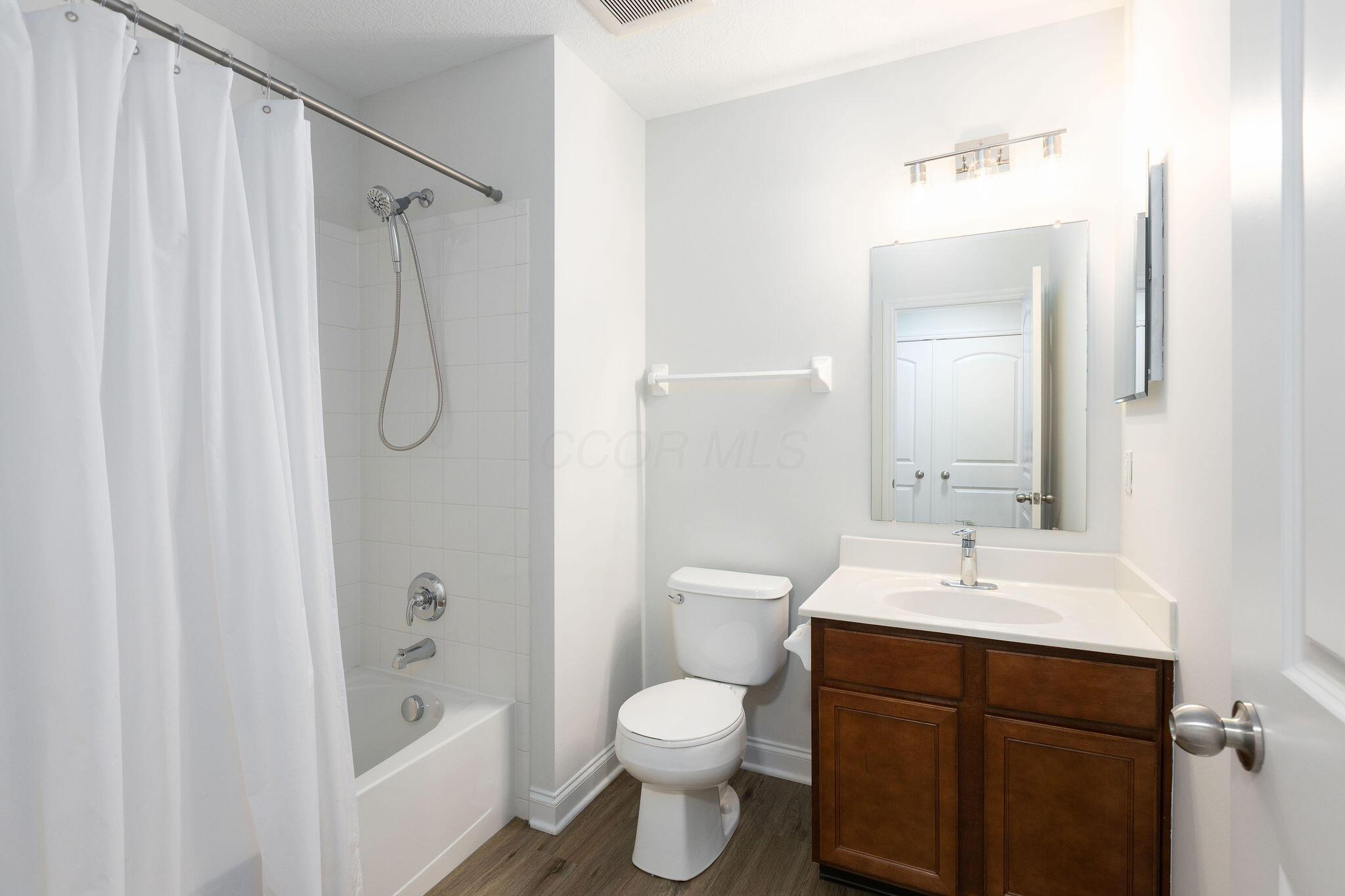 5900 Passage Creek Drive #1806, Dublin, Ohio image 24