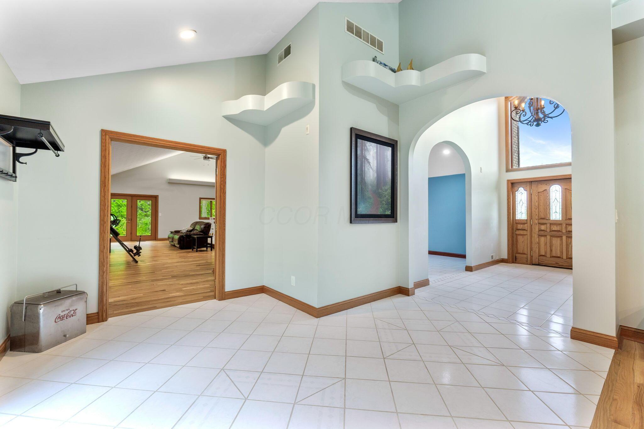 3100 Kropp Road, Grove City, Ohio image 28