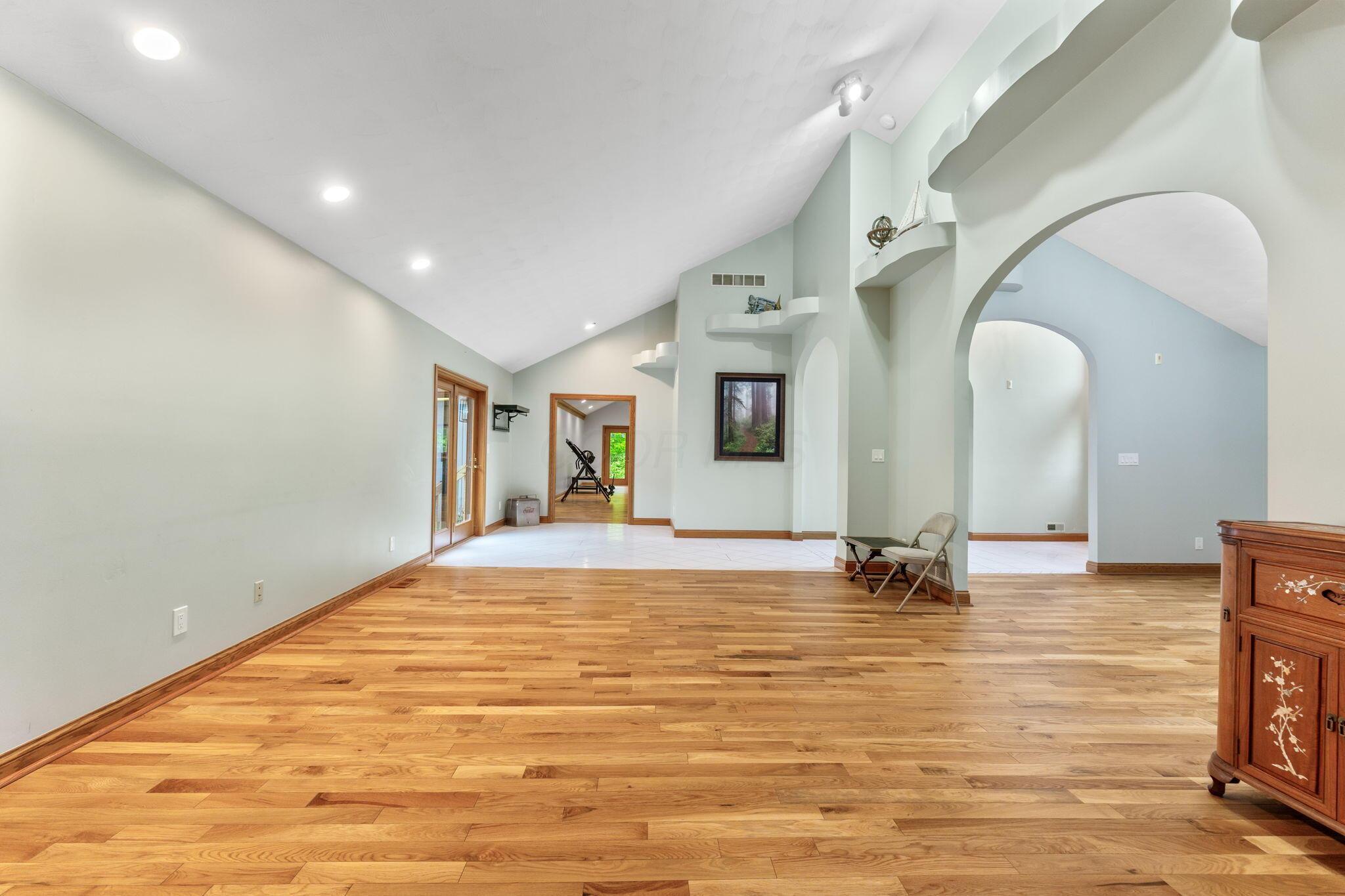3100 Kropp Road, Grove City, Ohio image 21