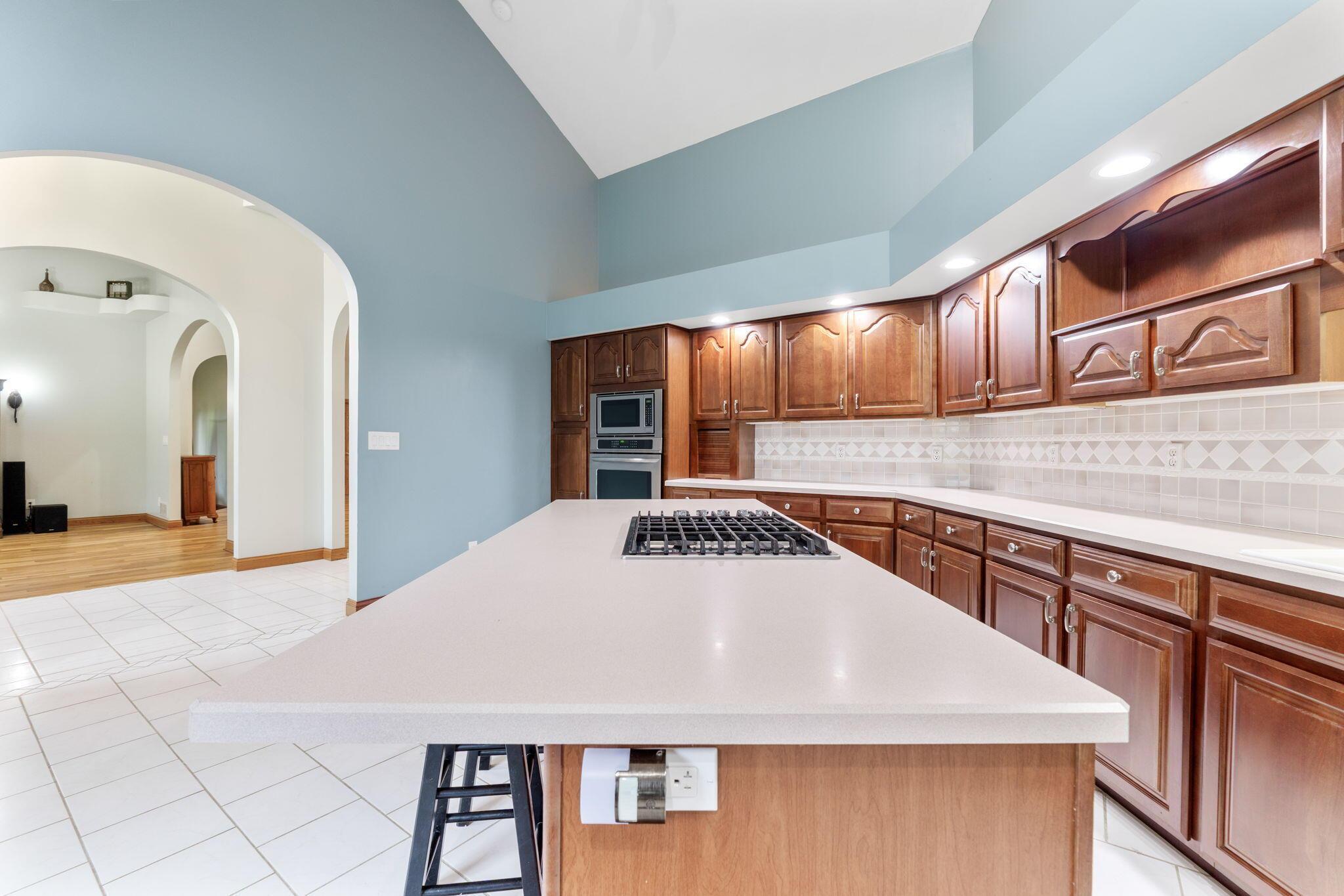 3100 Kropp Road, Grove City, Ohio image 32