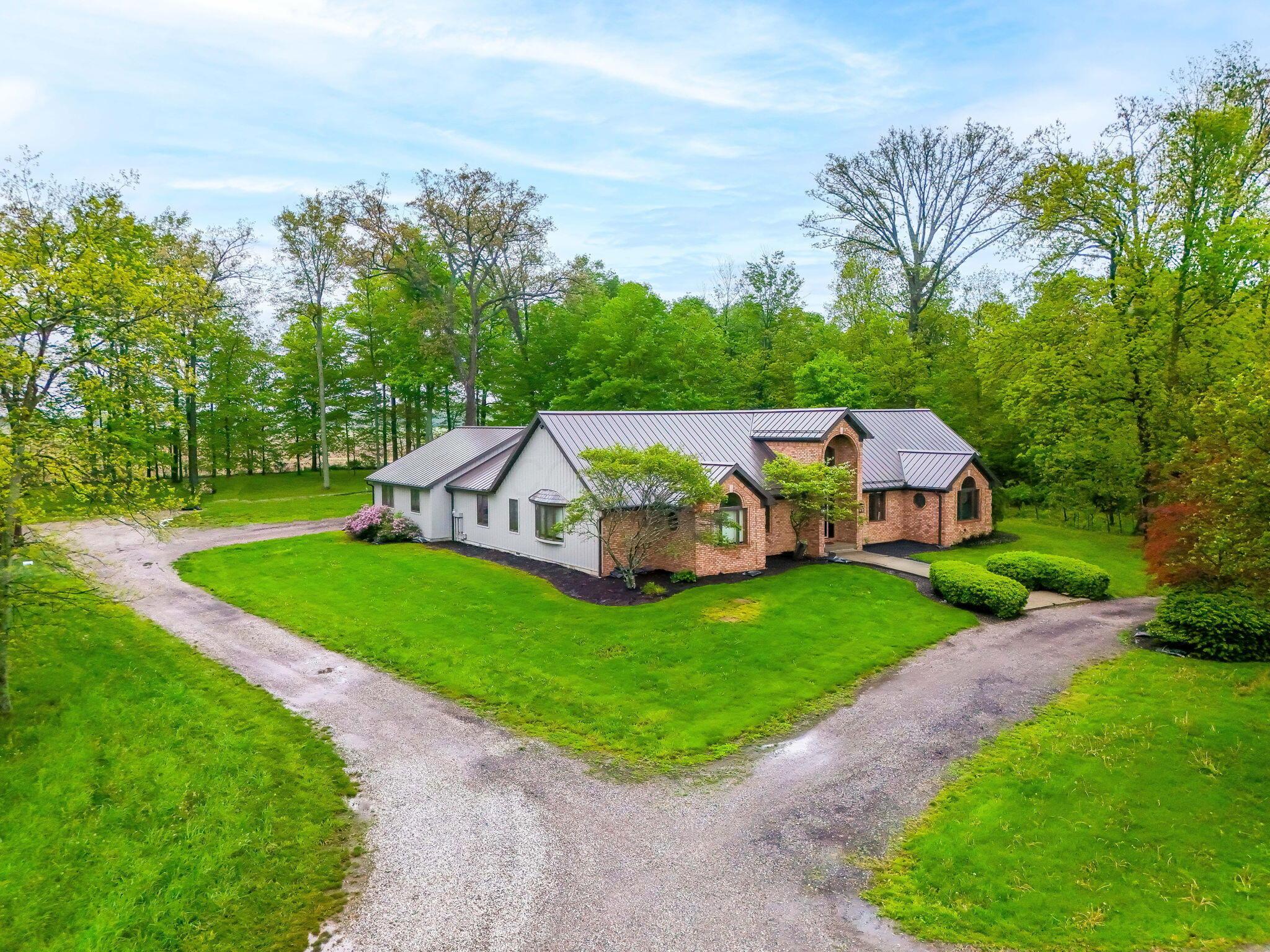 3100 Kropp Road, Grove City, Ohio image 7