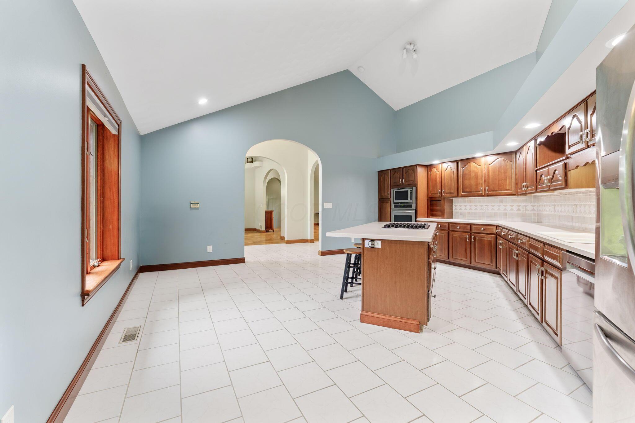3100 Kropp Road, Grove City, Ohio image 37