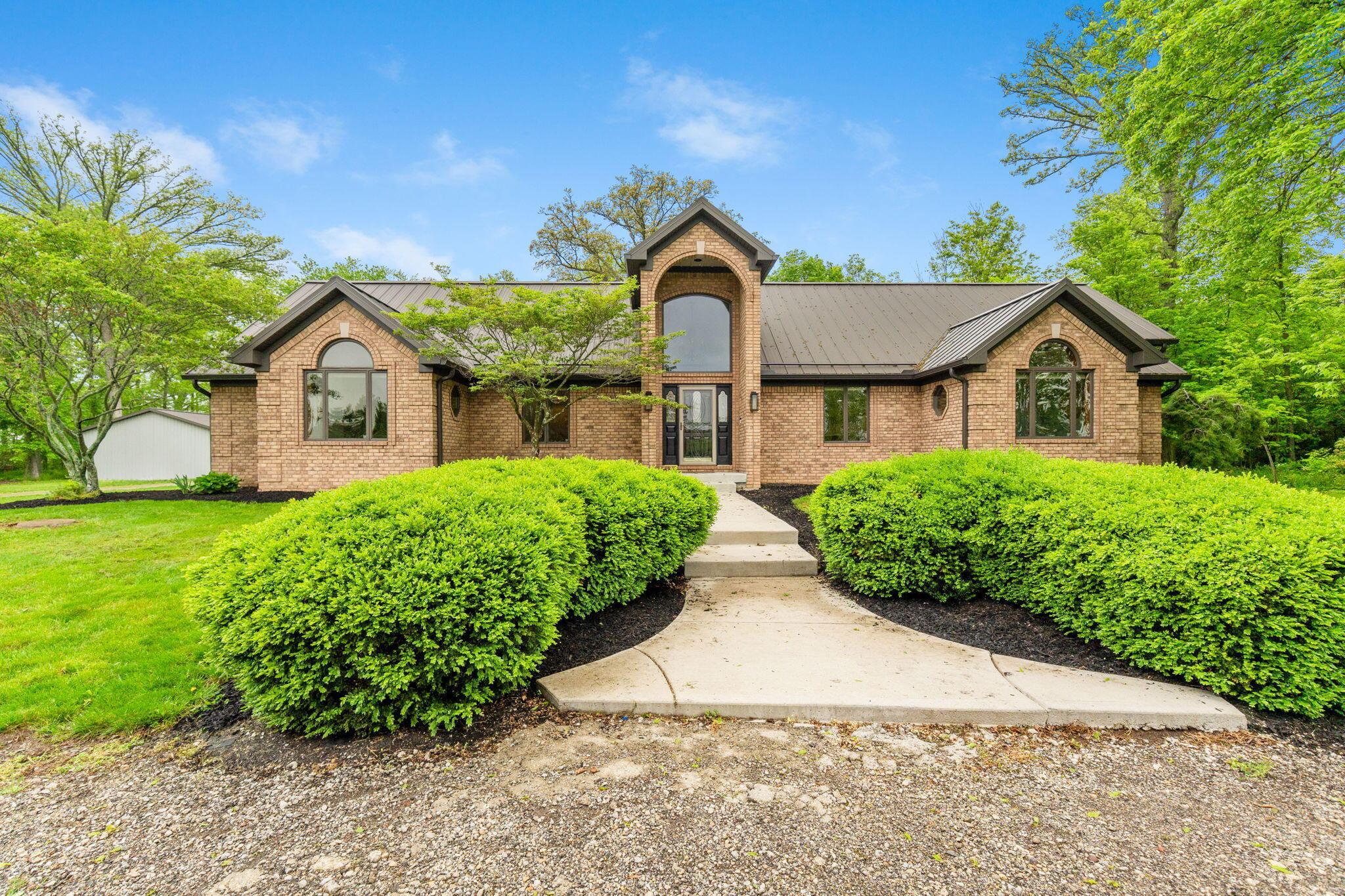 3100 Kropp Road, Grove City, Ohio image 2