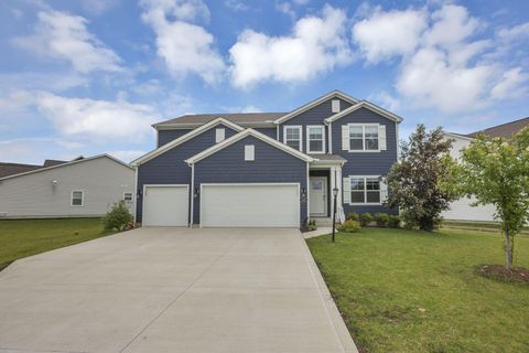 Photo of 195 Preserve Drive, Pickerington, OH 43147 (MLS # 226017343)