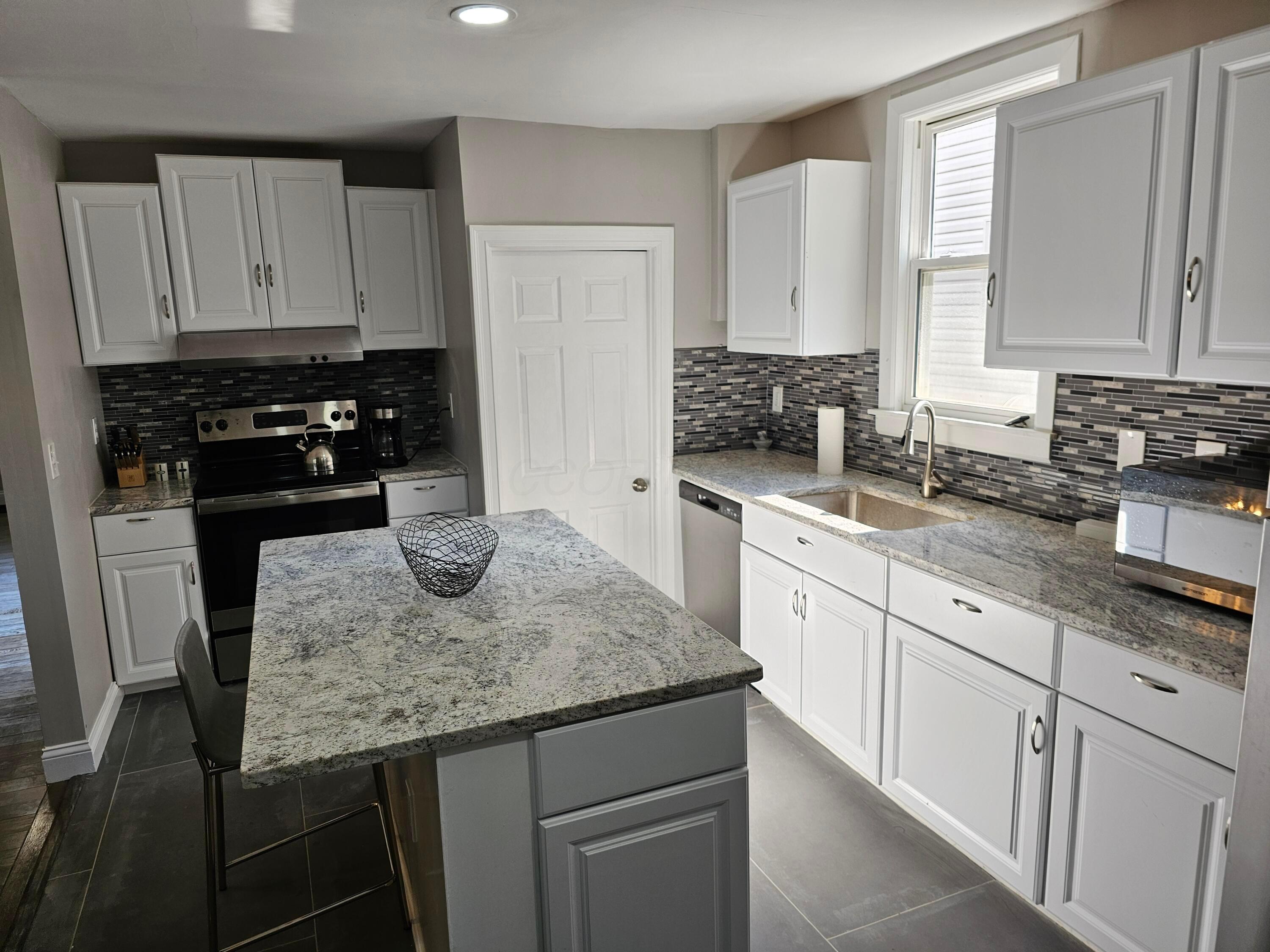 745 E Deshler Avenue, Columbus, Ohio image 20