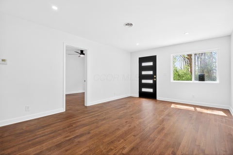 Tiny photo for 2564 Abington Road, Columbus, OH 43231 (MLS # 226038998)