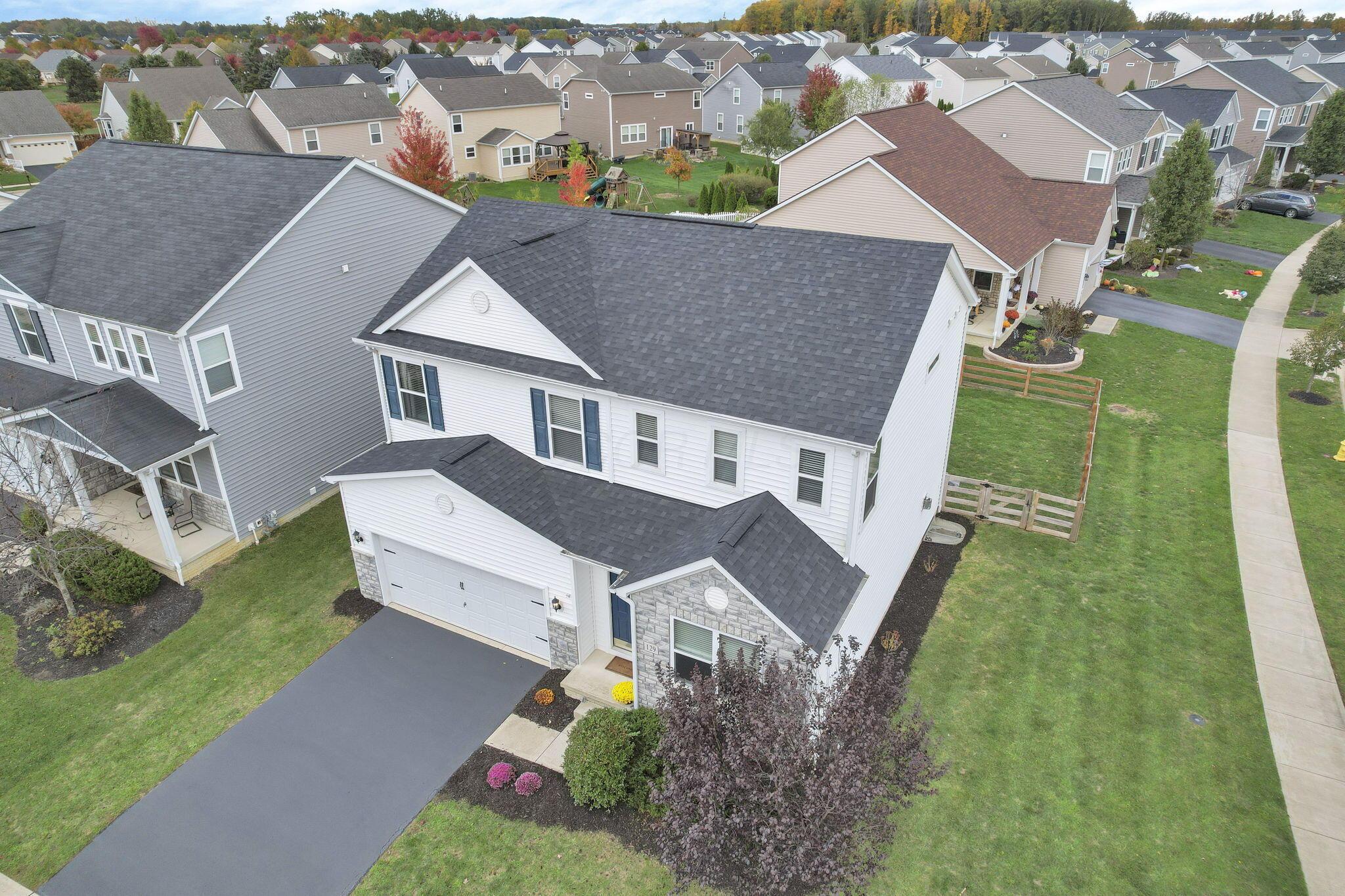 Delaware, Ohio 43015, United States, 3 Bedrooms Bedrooms, ,3 BathroomsBathrooms,Residential,Contingent,233139