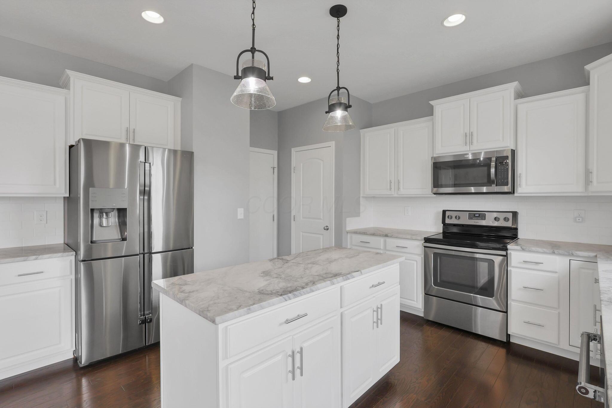 Delaware, Ohio 43015, United States, 3 Bedrooms Bedrooms, ,3 BathroomsBathrooms,Residential,Contingent,233139