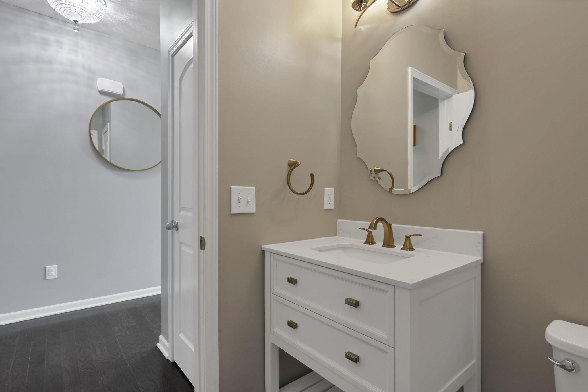 Delaware, Ohio 43015, United States, 3 Bedrooms Bedrooms, ,3 BathroomsBathrooms,Residential,Contingent,233139