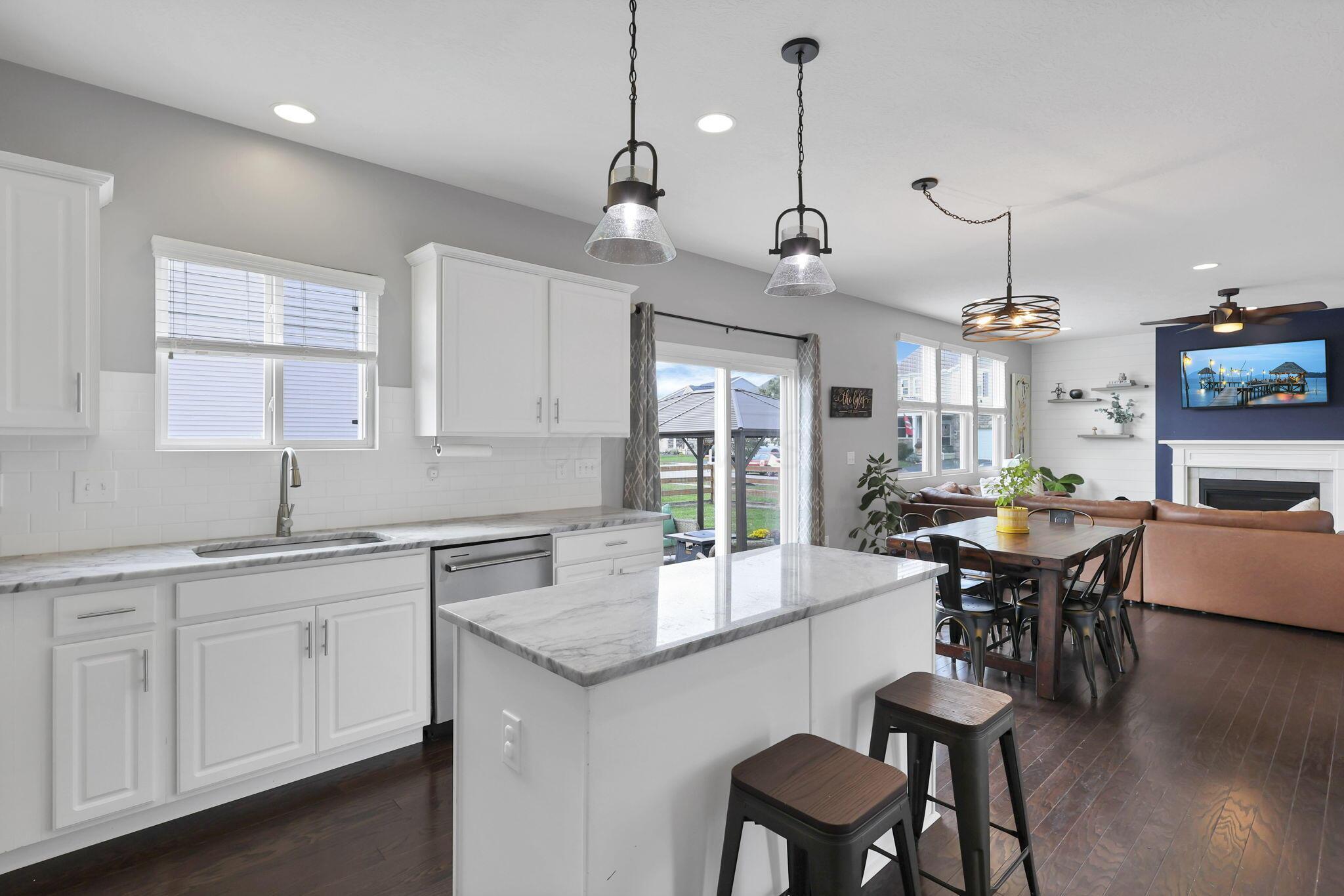 Delaware, Ohio 43015, United States, 3 Bedrooms Bedrooms, ,3 BathroomsBathrooms,Residential,Contingent,233139