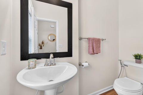 Tiny photo for 1549 Lewes Castle Drive, Grove City, OH 43123 (MLS # 226023790)