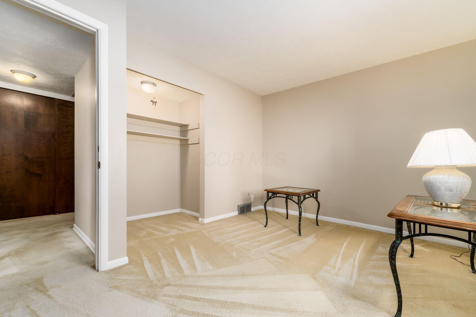 560 S Kellner Road, Columbus, Ohio image 37