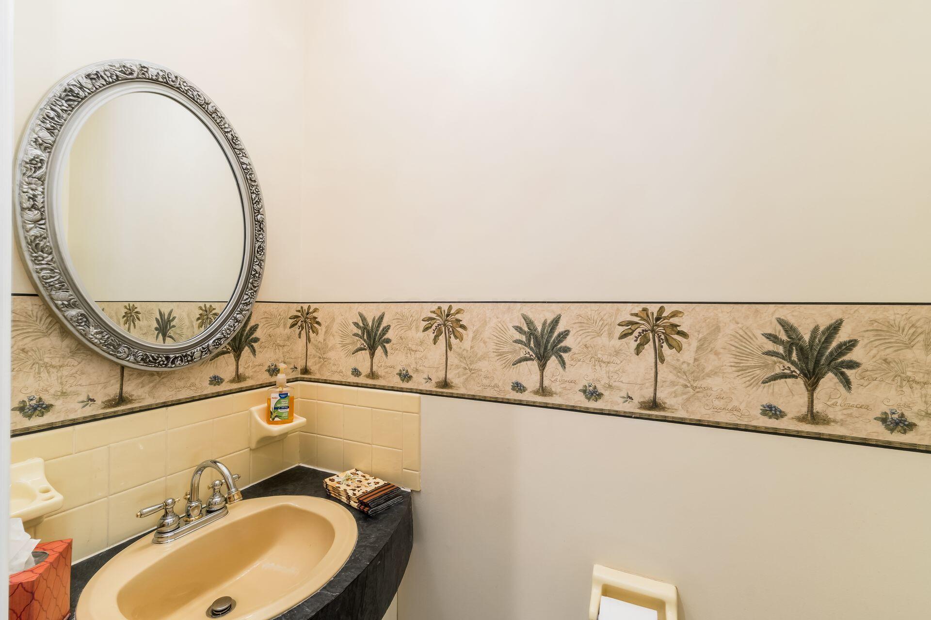 560 S Kellner Road, Columbus, Ohio image 20