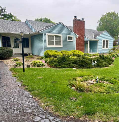Photo of 1562 Graham Road, Reynoldsburg, OH 43068 (MLS # 226029155)