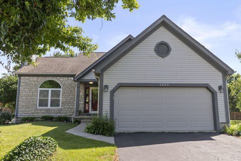 Photo of 7450 Oakmeadows Drive, Columbus, OH 43085 (MLS # 226022198)