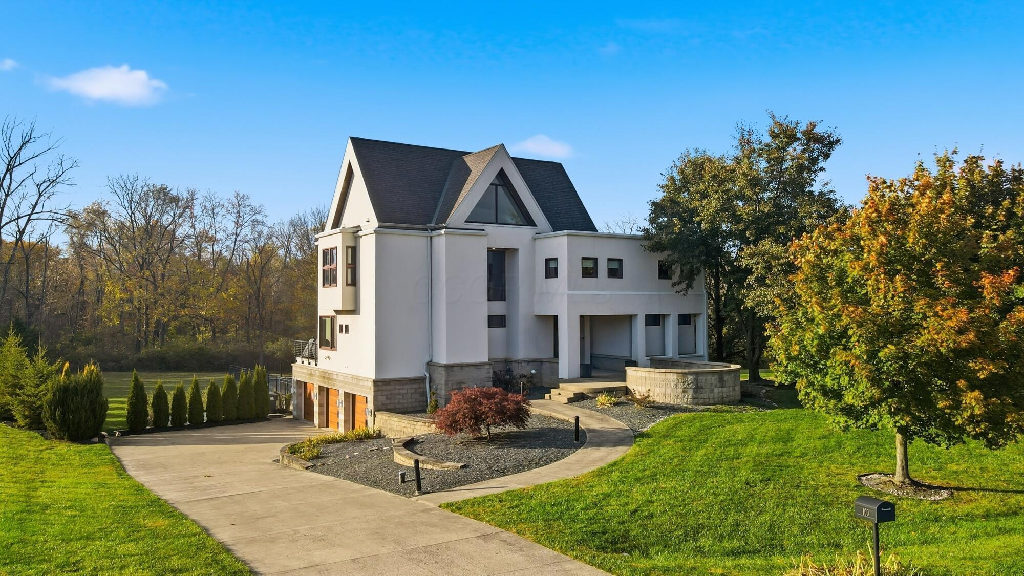 100 Stonesthrow Drive