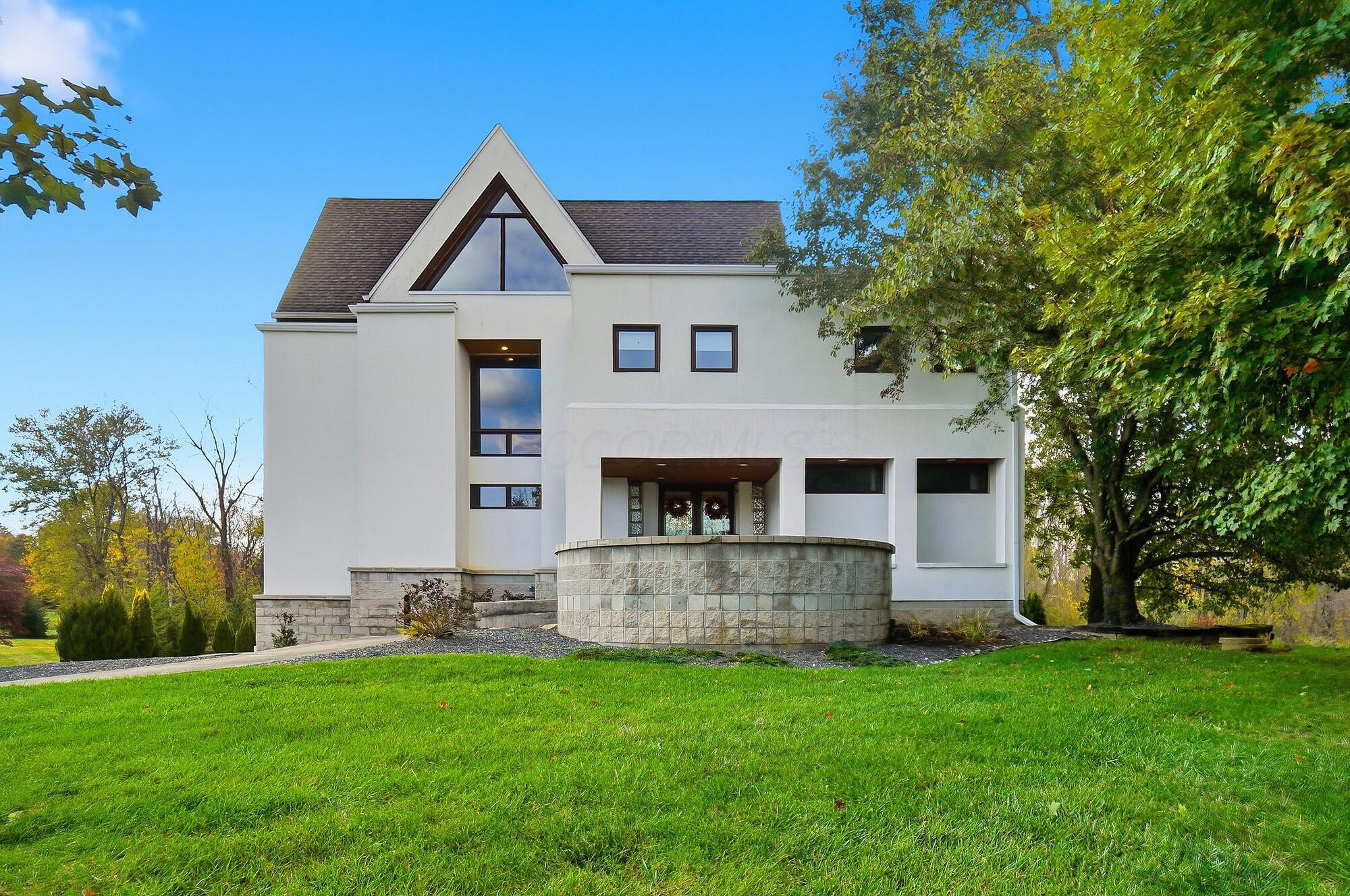 100 Stonesthrow Drive