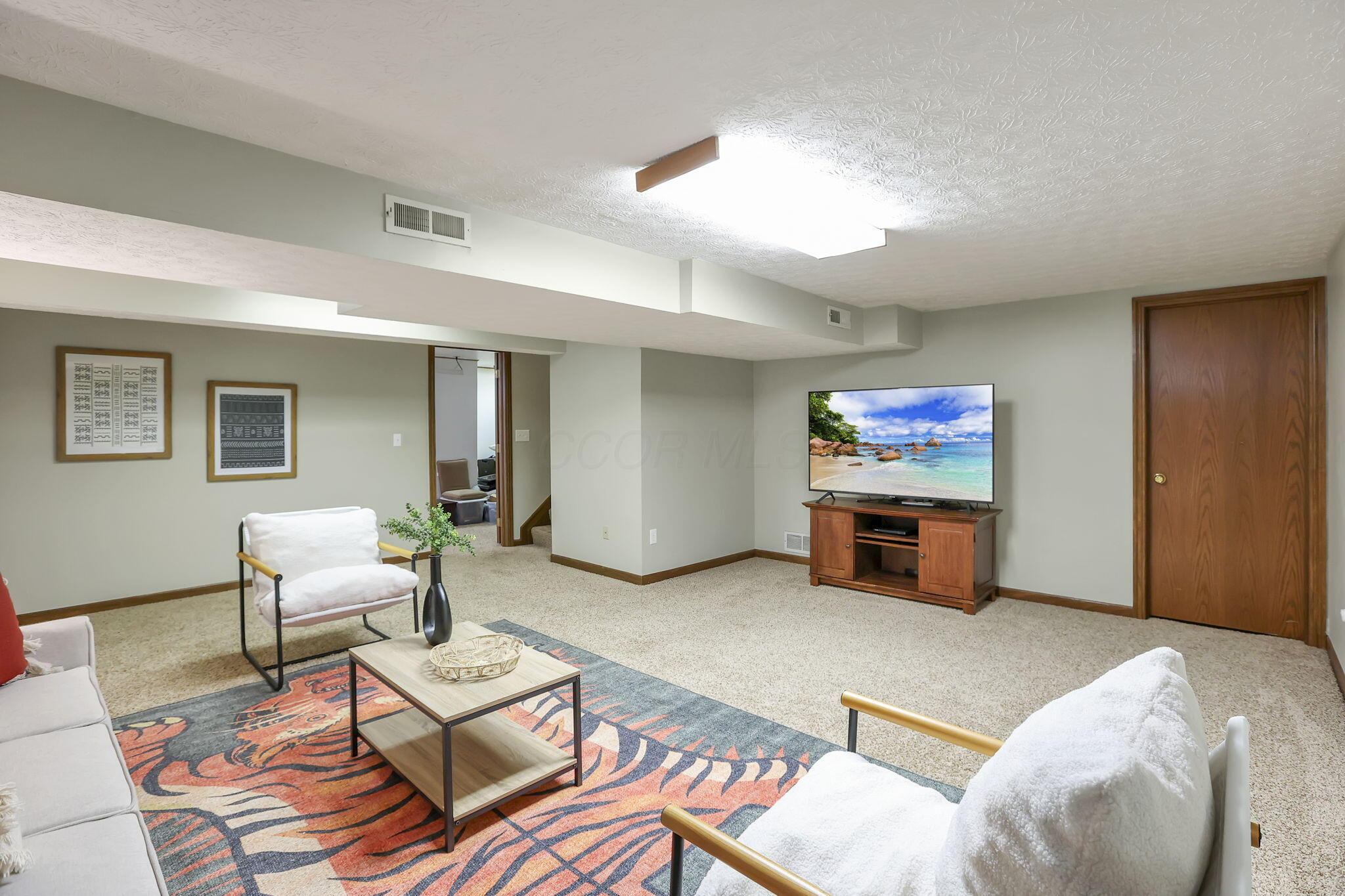 5737 Sells Mill Drive, Dublin, Ohio image 31