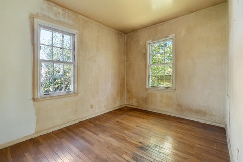 Tiny photo for 22 E Royal Forest Boulevard, Columbus, OH 43214 (MLS # 226037949)