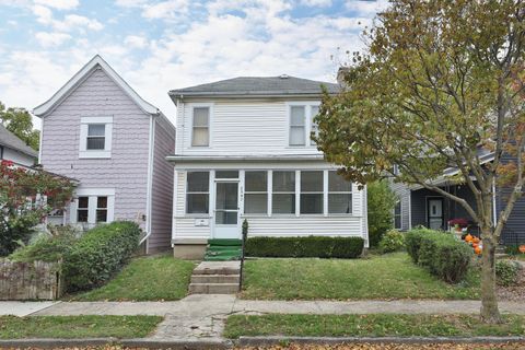 Photo of 2397 Glenmawr Avenue, Columbus, OH 43202 (MLS # 225040188)