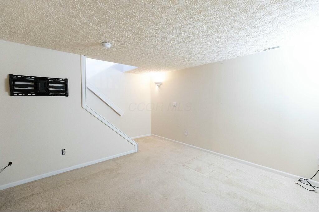 1749 Messner Drive #149D, Hilliard, Ohio image 13