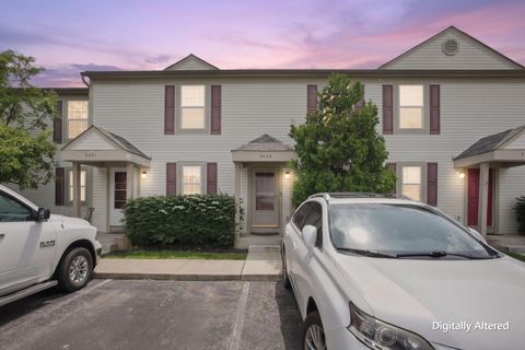 Photo of 7429 Kirkdale Drive 3C #3C, Blacklick, OH 43004 (MLS # 226018538)