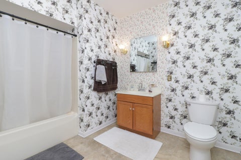 Tiny photo for 539 Maple Street, Mansfield, OH 44906 (MLS # 226039245)