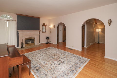 Tiny photo for 539 Maple Street, Mansfield, OH 44906 (MLS # 226039245)