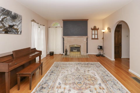 Tiny photo for 539 Maple Street, Mansfield, OH 44906 (MLS # 226039245)