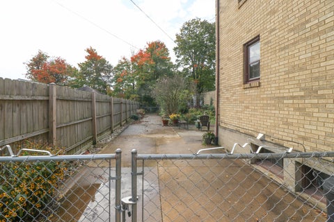 Tiny photo for 539 Maple Street, Mansfield, OH 44906 (MLS # 226039245)