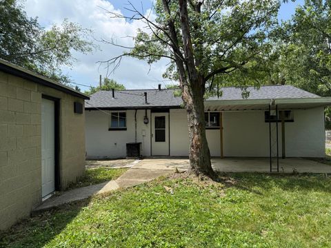 Tiny photo for 1656 Vilardo Lane, Columbus, OH 43227 (MLS # 226021862)