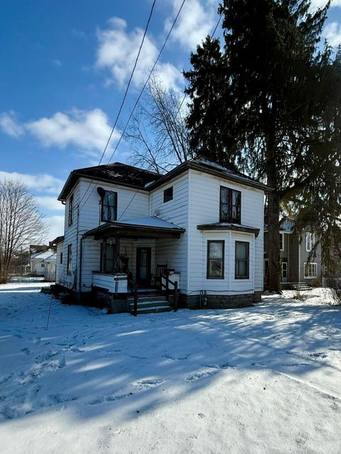 Photo of 230 Newark Road, Mount Vernon, OH 43050 (MLS # 226001794)