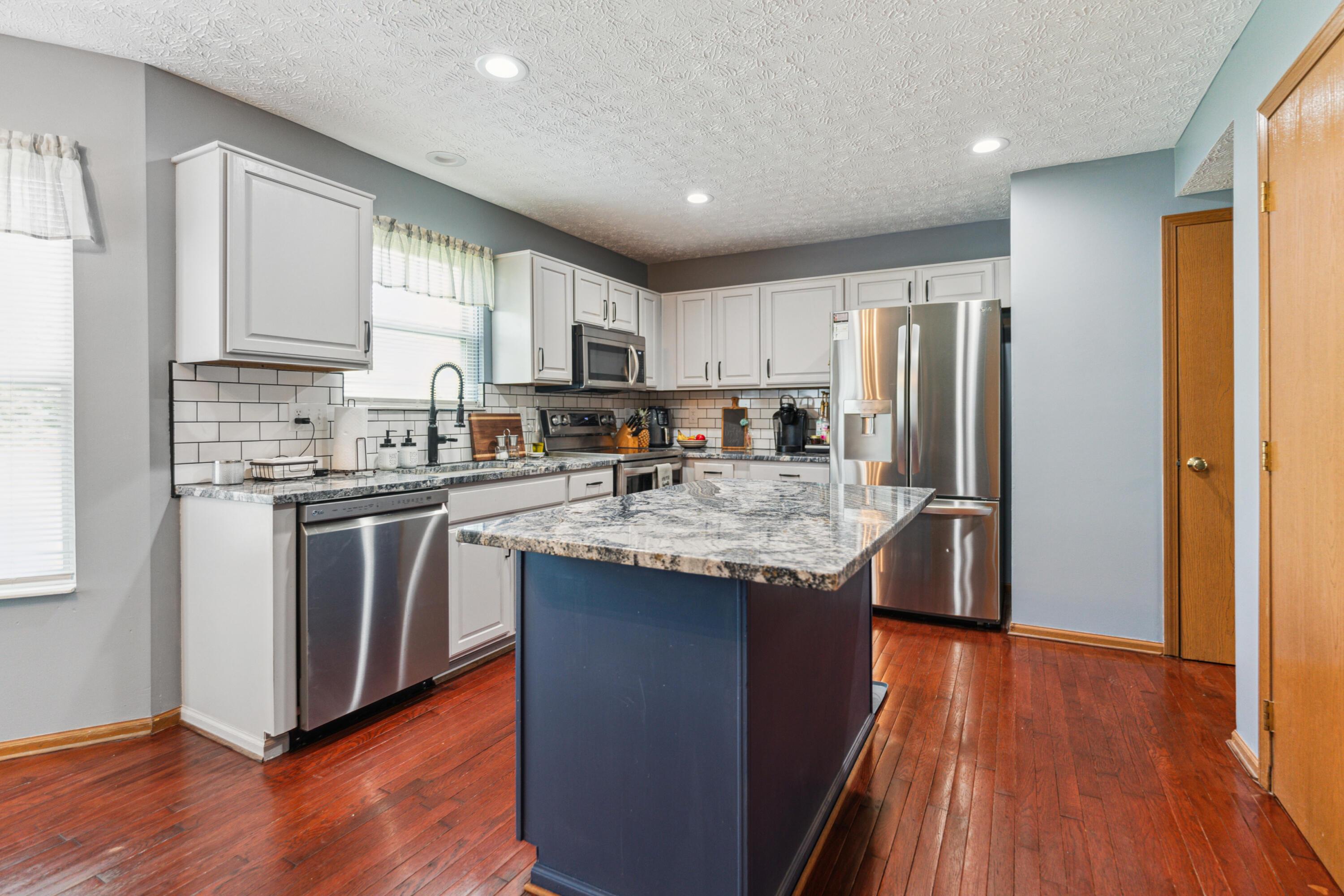 672 Toria Drive, Reynoldsburg, Ohio image 9