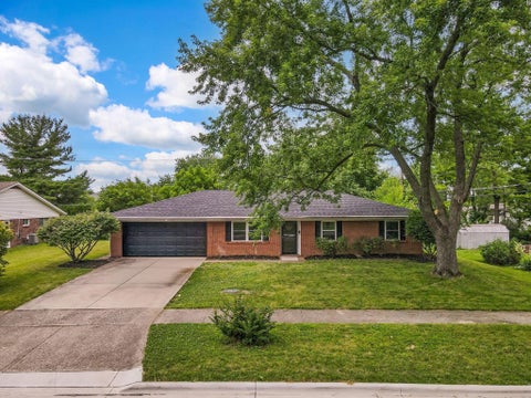 Homes For Sale - 709 Birmingham Road<br/> Westerville, OH 43081