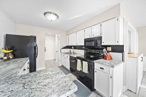 Tiny photo for 3227 Minerva Lake Road, Columbus, OH 43231 (MLS # 226006397)