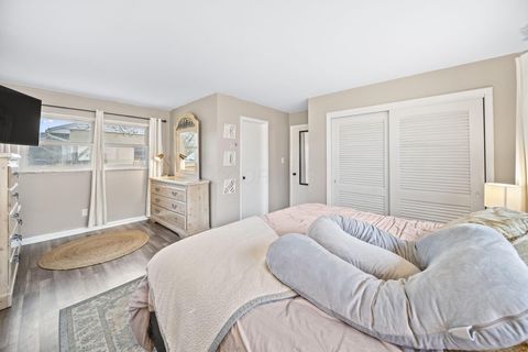 Tiny photo for 3227 Minerva Lake Road, Columbus, OH 43231 (MLS # 226006397)