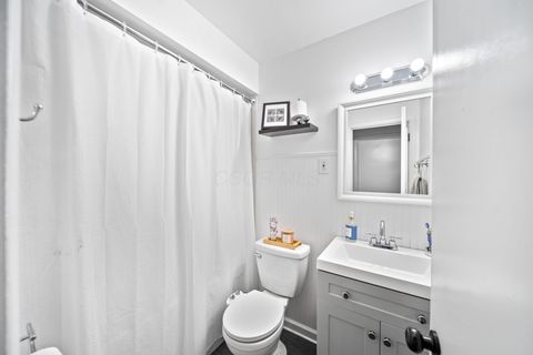 Tiny photo for 3227 Minerva Lake Road, Columbus, OH 43231 (MLS # 226006397)