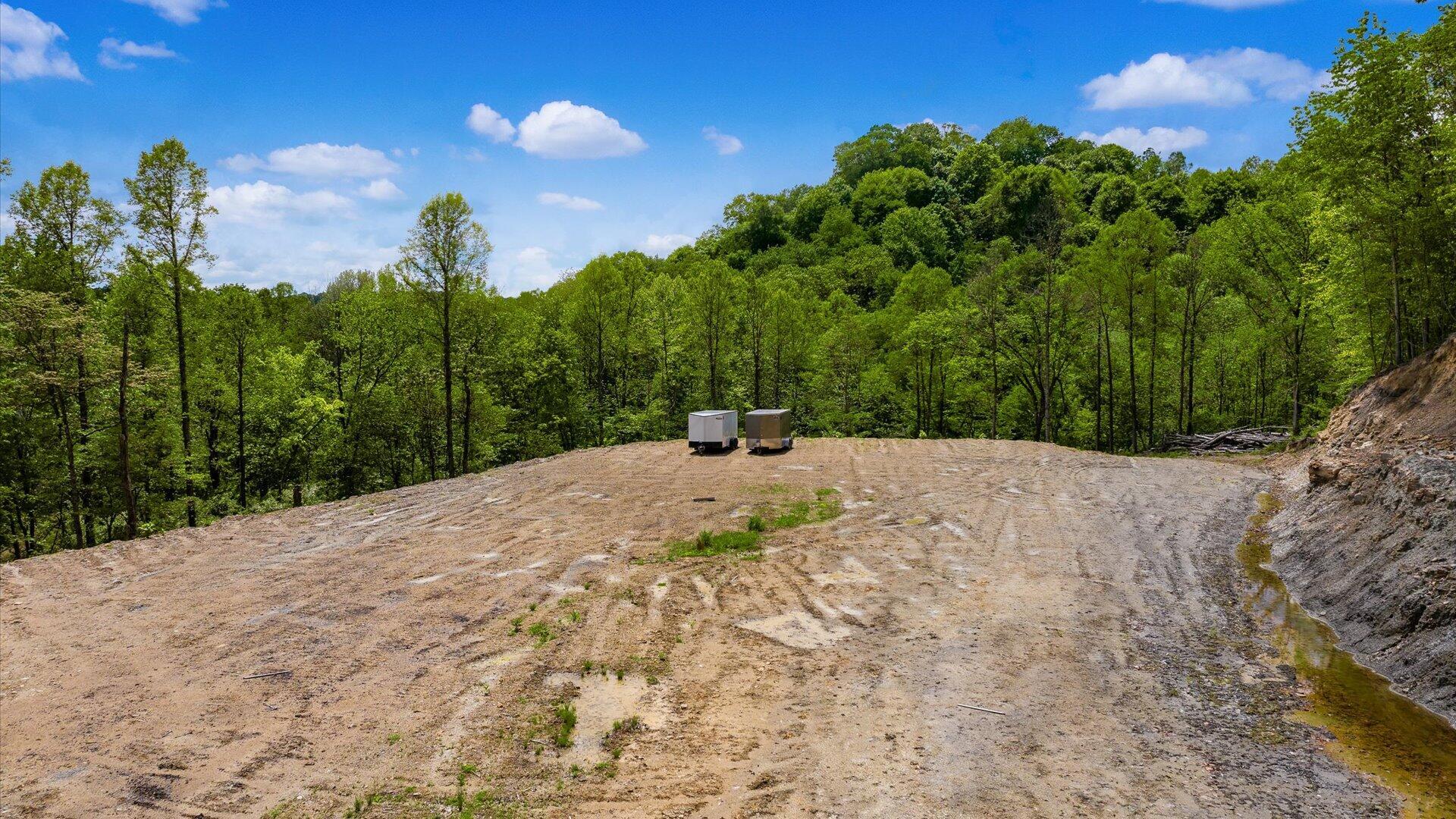 2519 Frick Drive, Zanesville, Ohio image 10