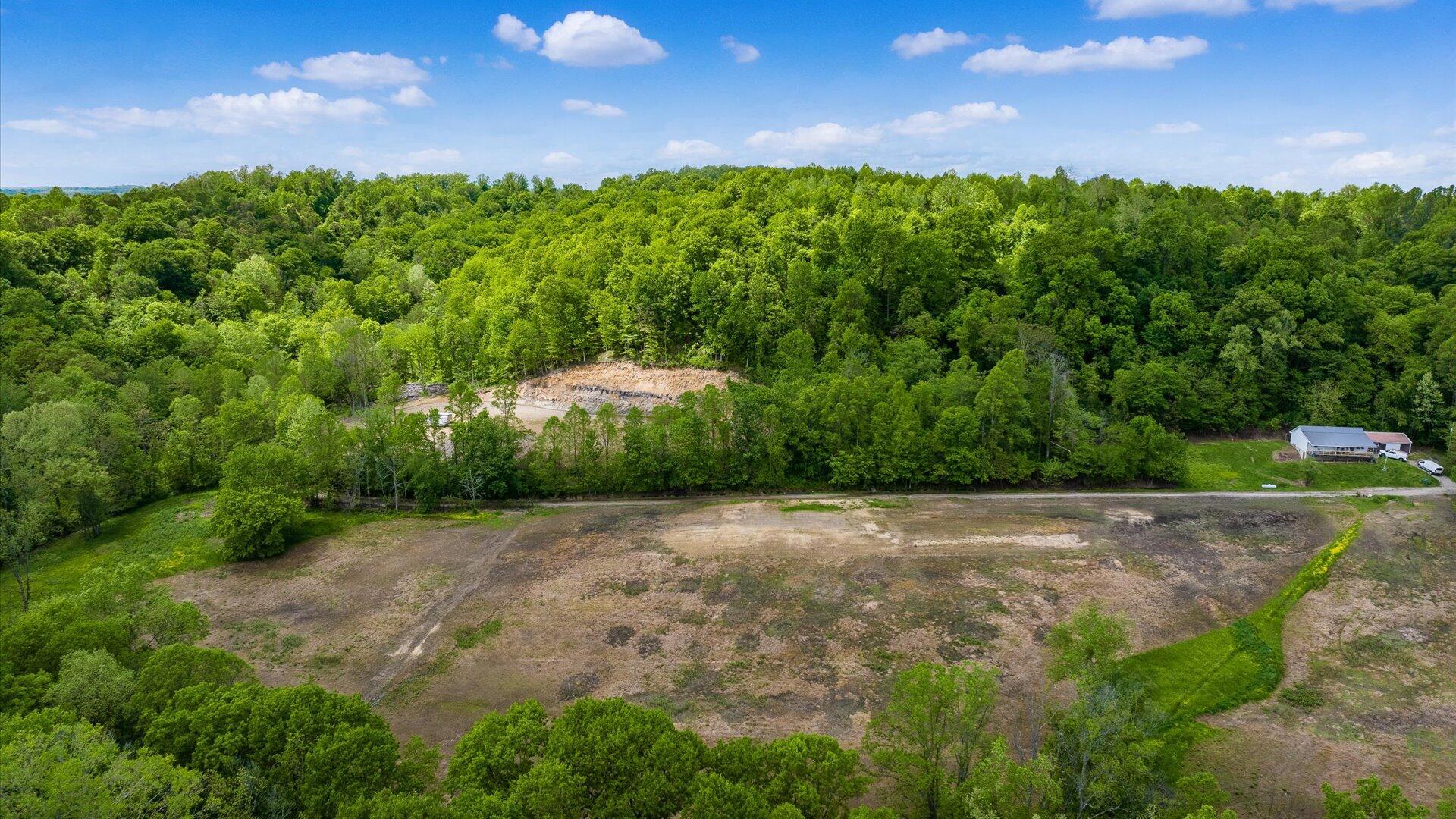 2519 Frick Drive, Zanesville, Ohio image 12