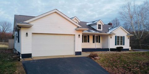 Photo of 5686 Blain Highway, Chillicothe, OH 45601 (MLS # 225045311)