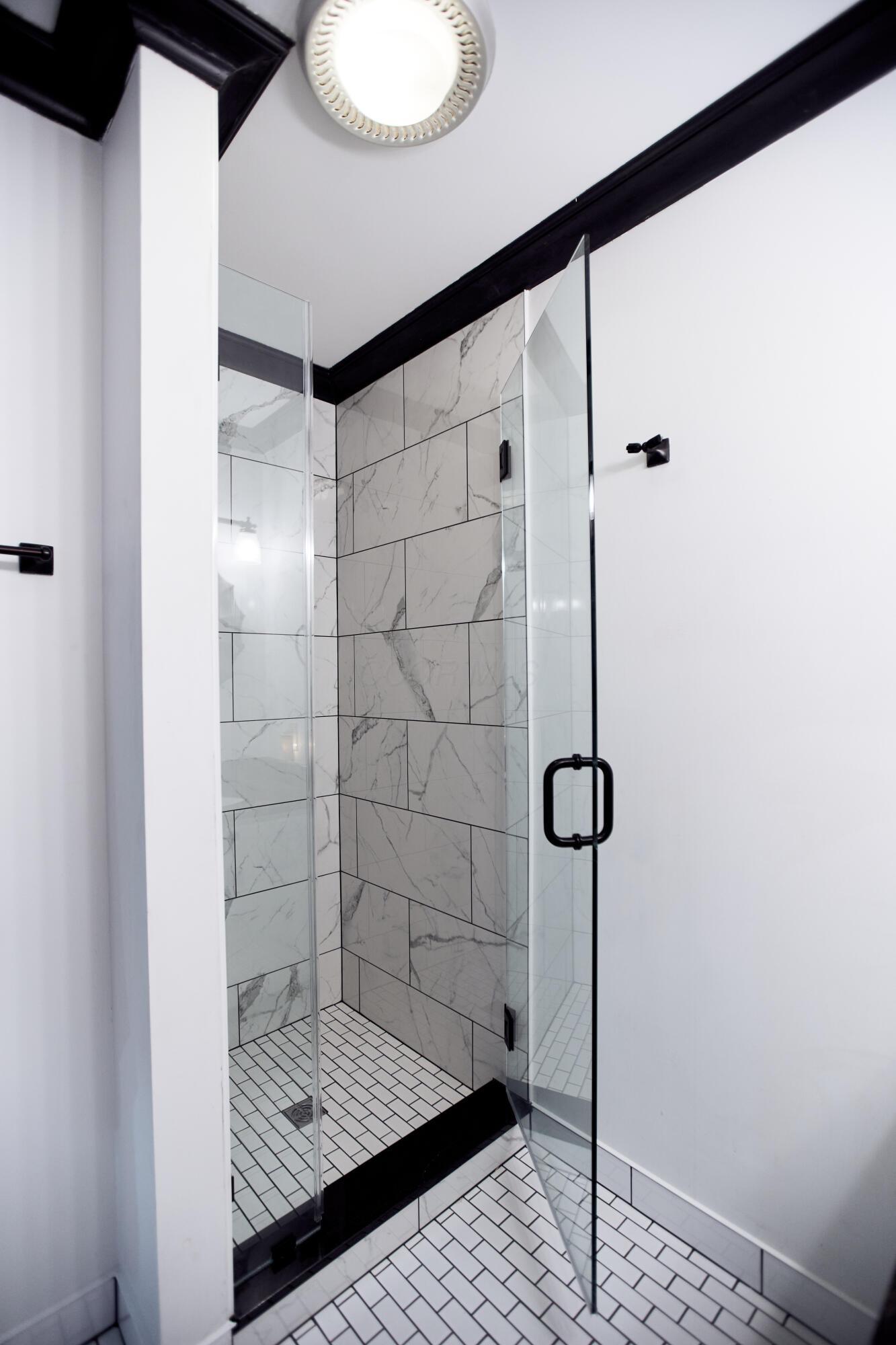 7034 Woodmere Drive, Athens, Ohio image 15
