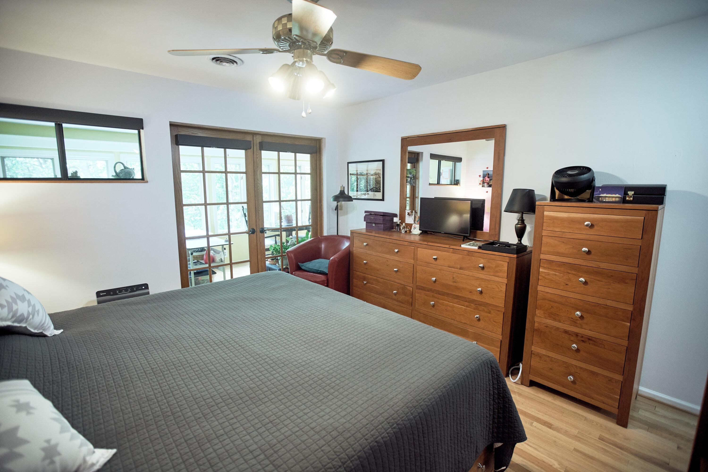 7034 Woodmere Drive, Athens, Ohio image 10