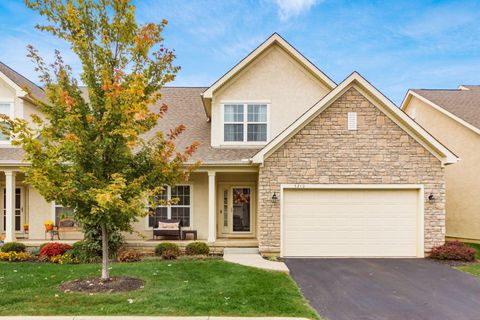 Photo of 5210 Autumn Fern Drive, Dublin, OH 43016 (MLS # 225039716)