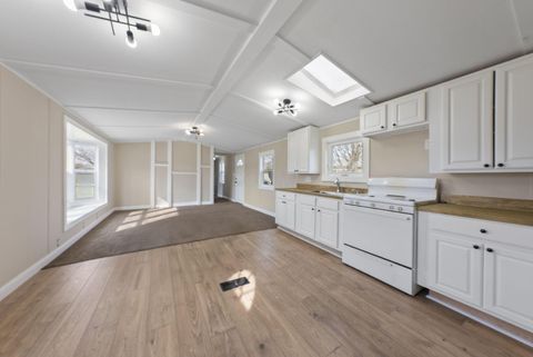 Tiny photo for 6106 London Groveport Road C3 #C3, Grove City, OH 43123 (MLS # 226000711)