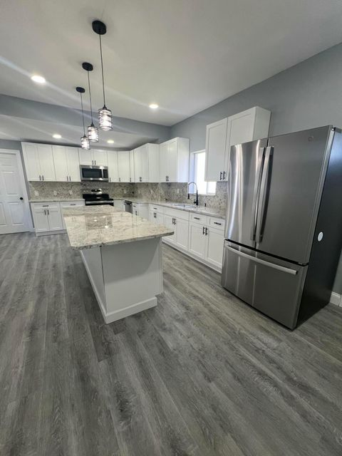 Tiny photo for 644 Stanley Avenue, Columbus, OH 43206 (MLS # 225037531)